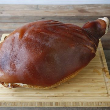 WOOD SMOKED WHOLE HAM - FREE RANGE - 10KG